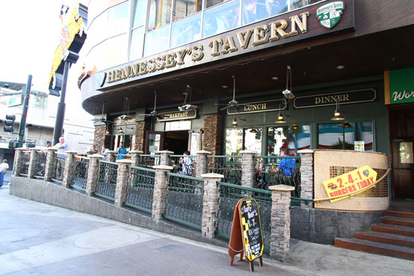 Hennessey's Tavern