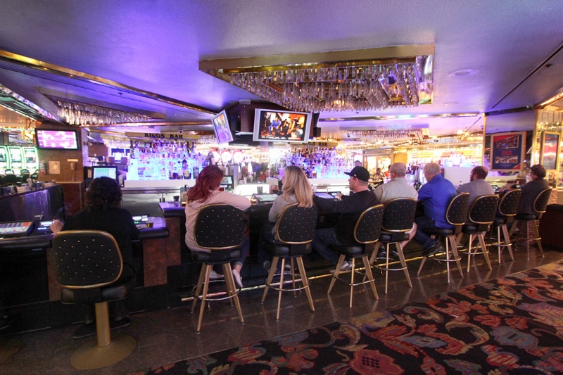 Four Queens Kings Bar