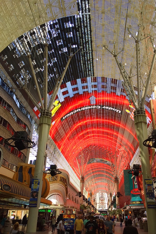 Viva Vision Light Show on Fremont Street Experience