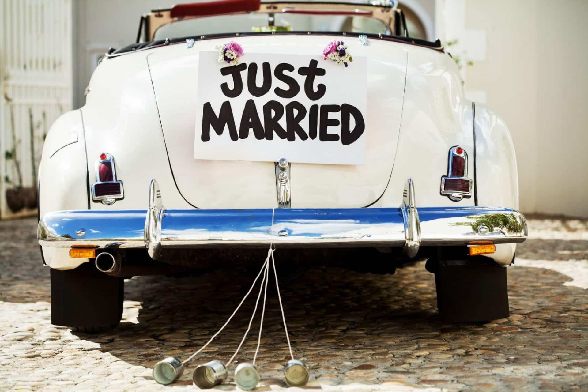 Newly Wed Date Ideas in Downtown Las Vegas | Fremont Street