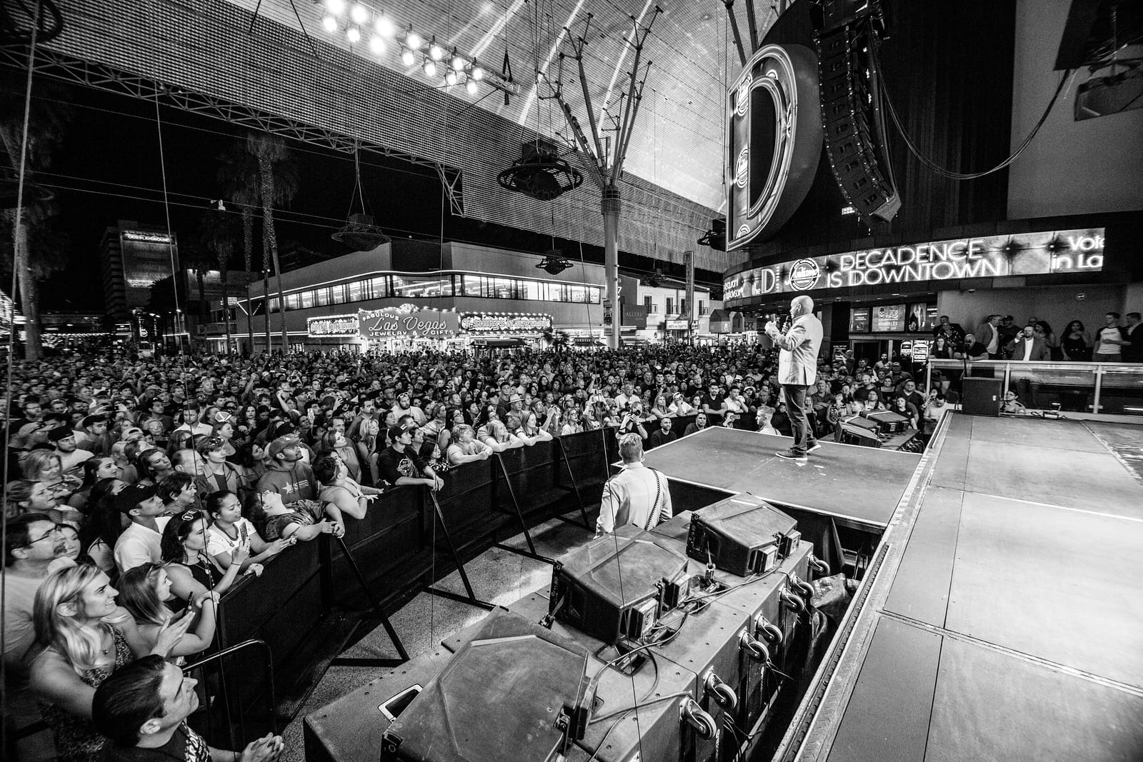 Fun Things To Do In Vegas Alone Fremont Street Experience fun-things-to-do-in-vegas-alone-fremont-street-experience