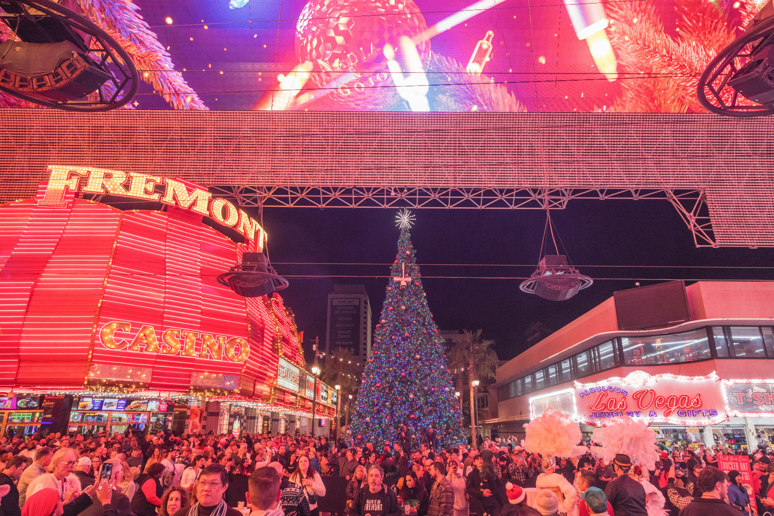 Fremont Street Experience 30th Anniversary, image size:2560x1707