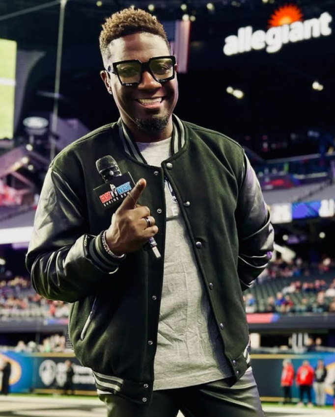 Bojo hosting Fremont Street NYE party